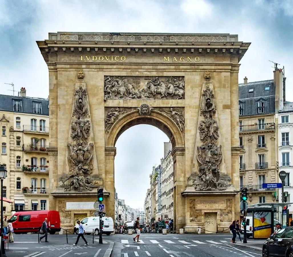 69 - Authentic Parisian * Paříž